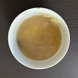 玉ねぎ 白菜 しめじ 味噌汁